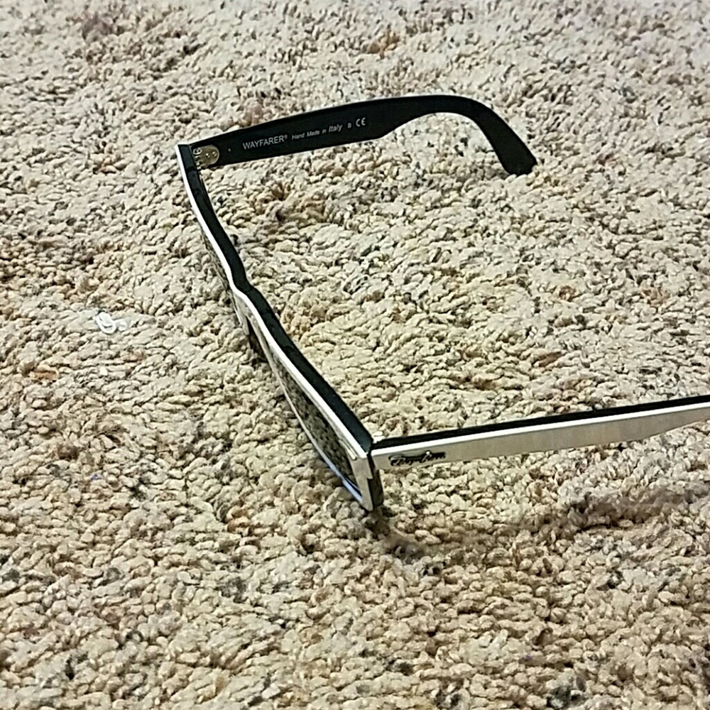 white Ray Ban Wayfarers