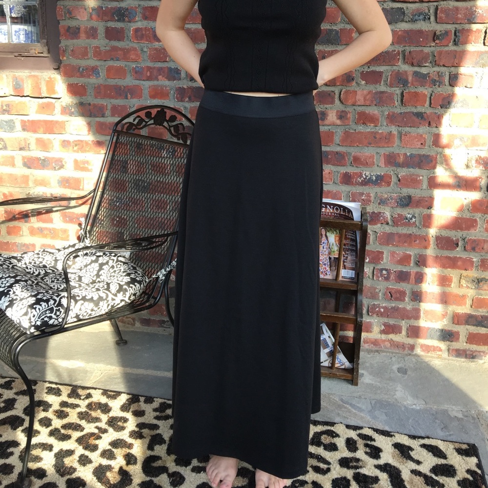 Gap Black Maxi Skirt with Elastic Waist