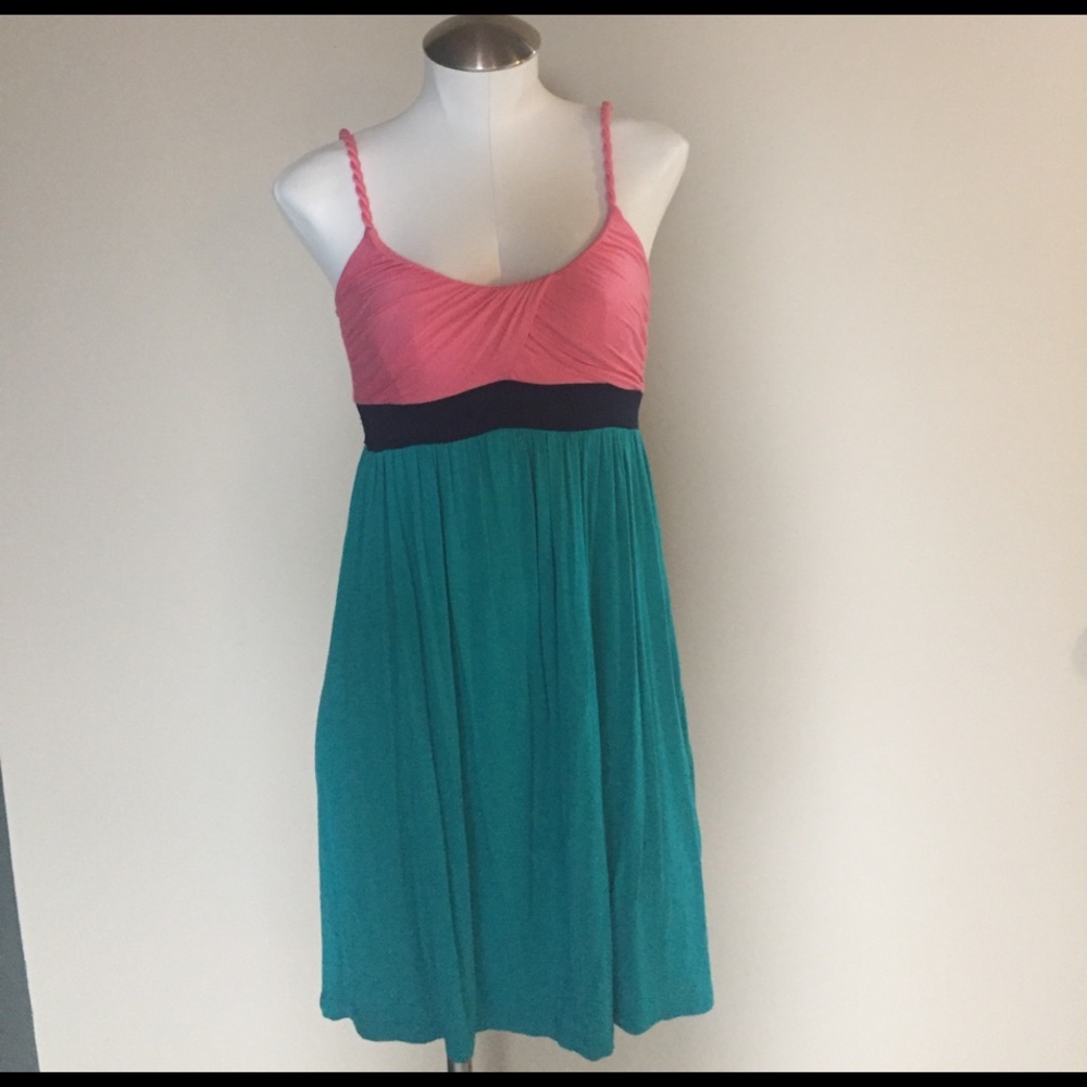 Summer dress with pink rope straps