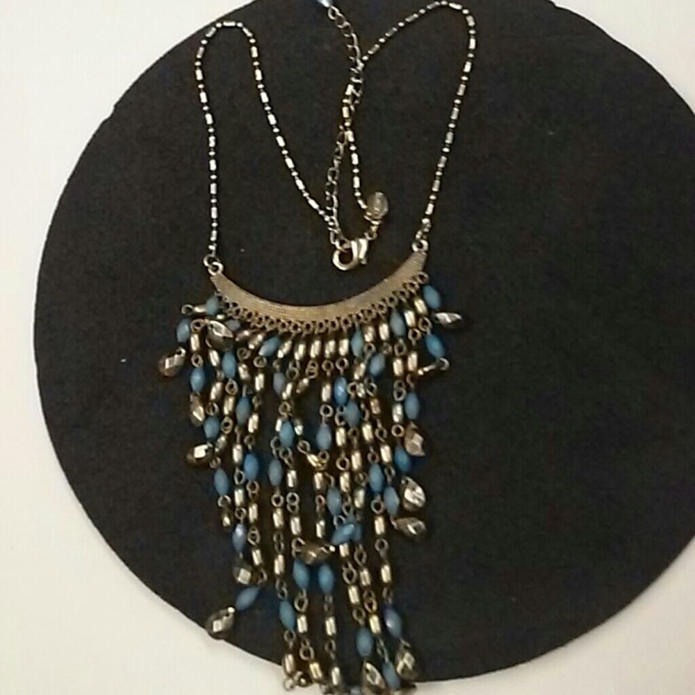 Ladies necklace