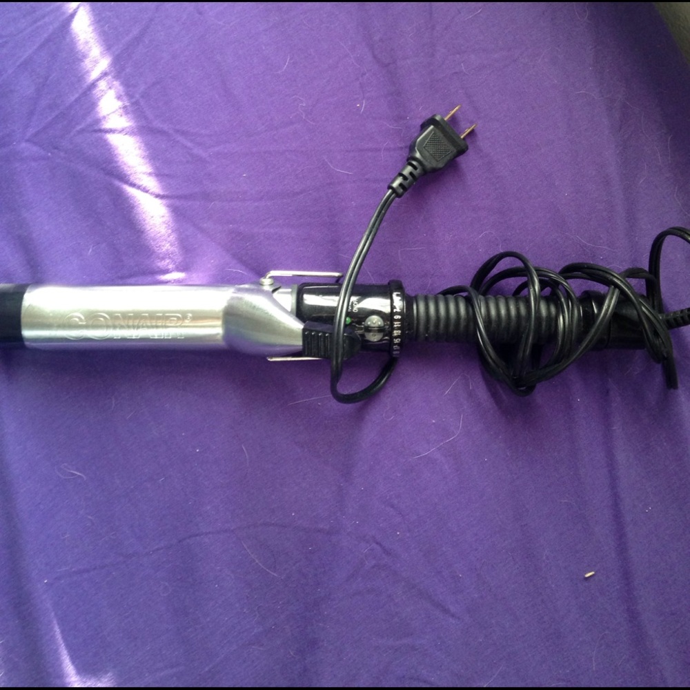 Conair 1 1/4 inch curling iron