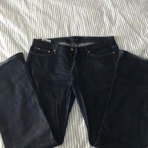 Joe's Jeans. Size 32. Honey fit