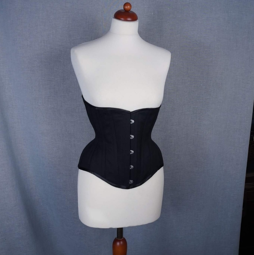 Black Underbust Corset