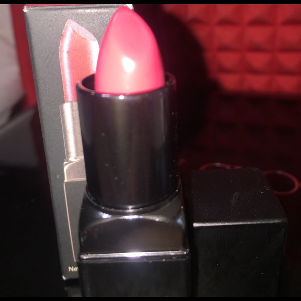 SMASHBOX BE LEGENDARY LIPSTICK