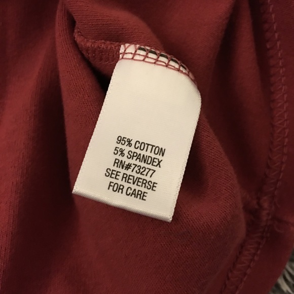 Layering staple - long sleeve tee - rust colored! - Picture 5 of 6