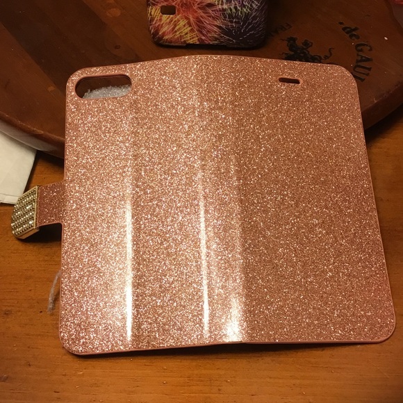 Case - Picture 3 of 4