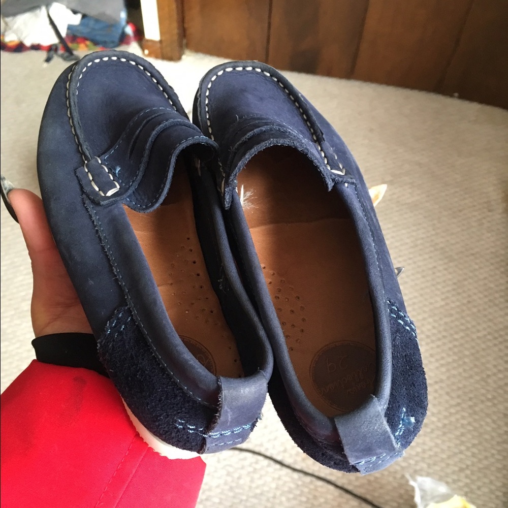 Boys navy blue & white loafers only worn once