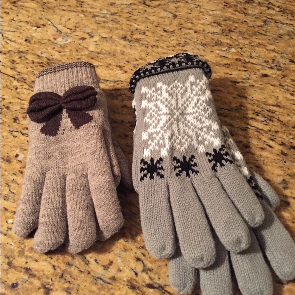 LAST 1! Gray mittens
