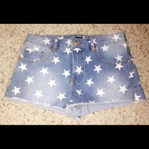SUPER CUTE AMERICAN FLAG STARS DENIM SHORTS