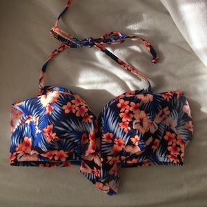 Victoria's Secret Pink Flounce Bikini Top