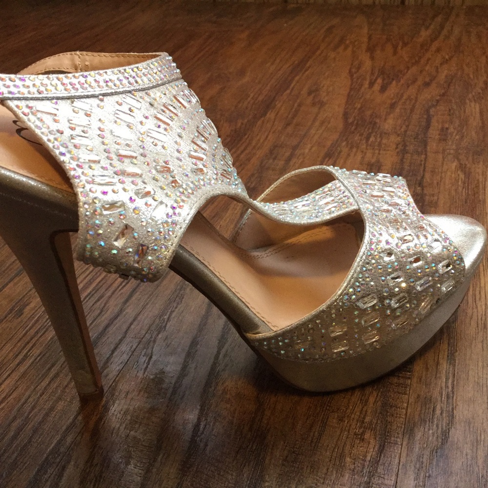 prom/wedding heels