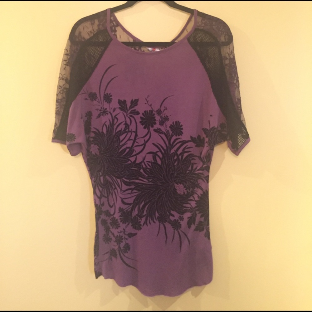 Free People sz M purple hi/low top with lace back