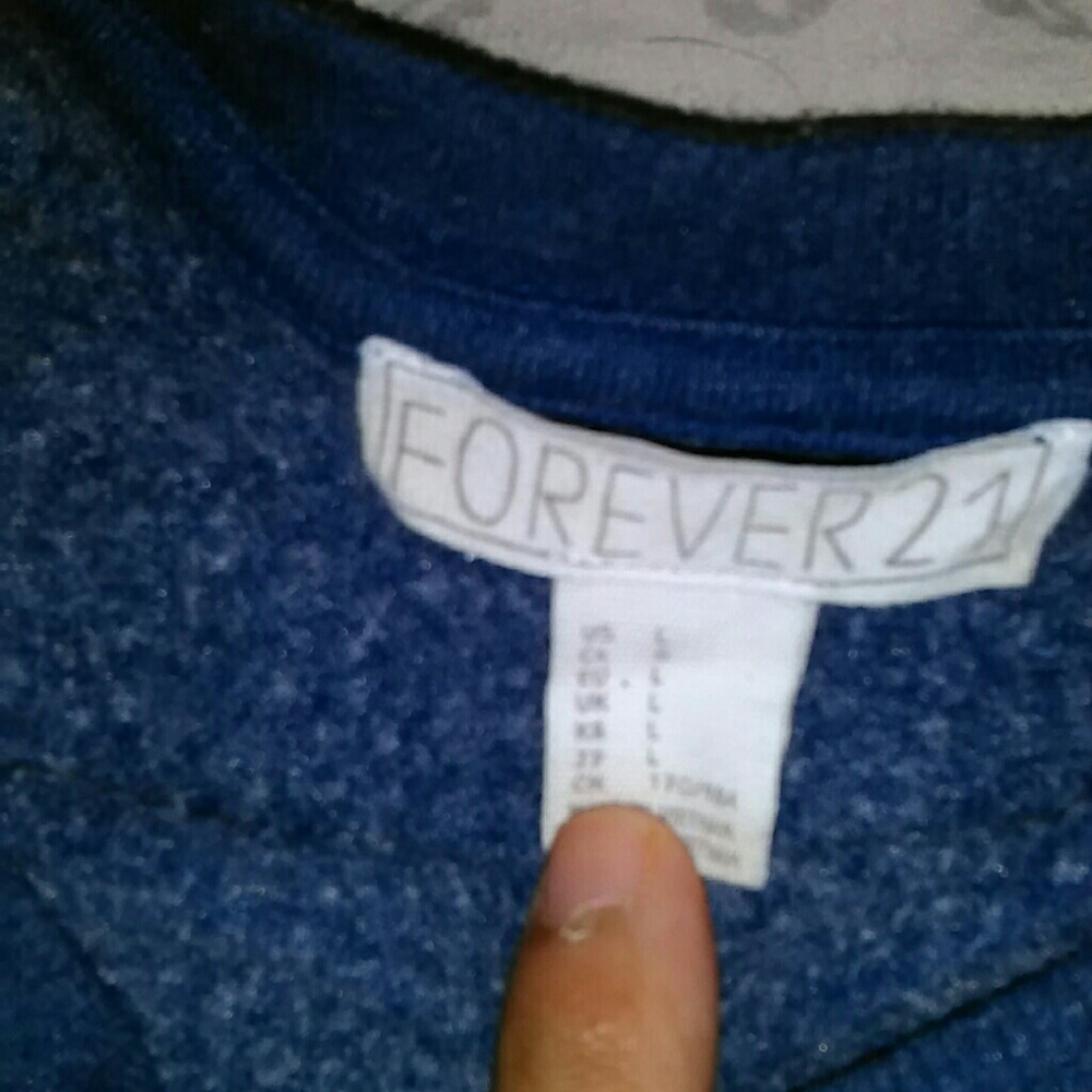 Sweater - Picture 2 of 2