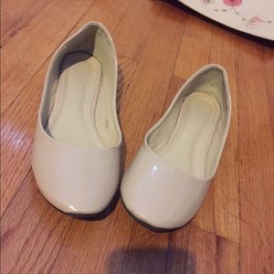 Nude Flats (no brand)