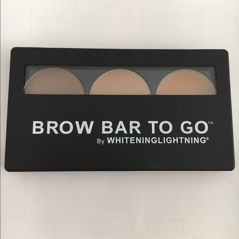 Brow Bar To Go by Whiteninglightning.  New.