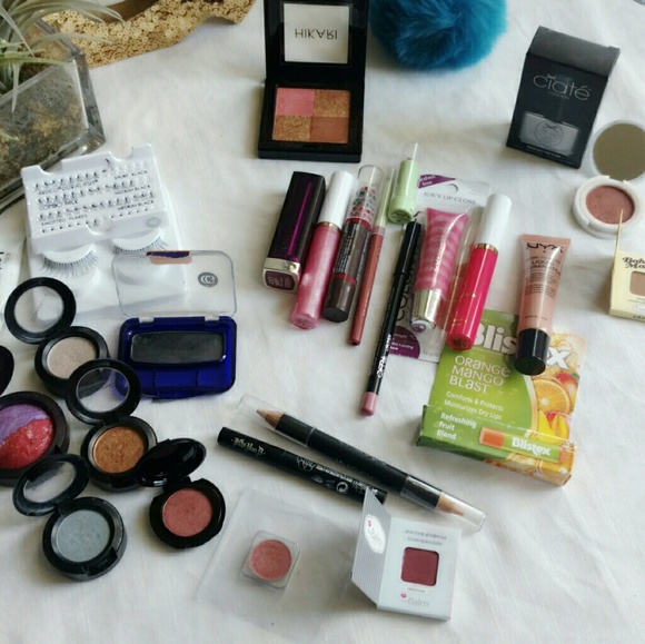 MAC Cosmetics Other - Makeup Bundle (MAC eyeshadows)