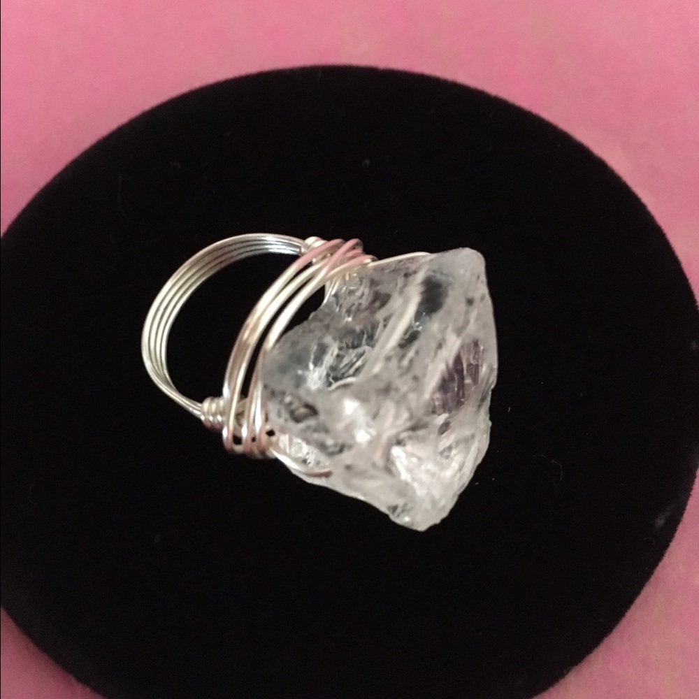 Raw Quartz Crystal Statement Ring 🔮 - Picture 1 of 4