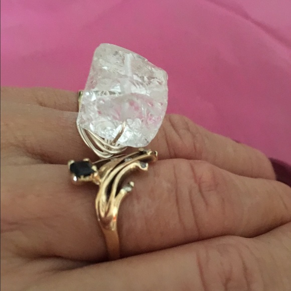 Raw Quartz Crystal Statement Ring 🔮 - Picture 3 of 4