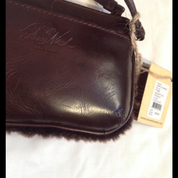 Patricia Nash Wristlet, Sherpa & Leather, NWT - Picture 4 of 8