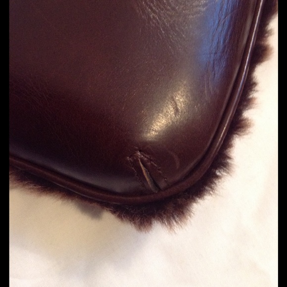Patricia Nash Wristlet, Sherpa & Leather, NWT - Picture 6 of 8