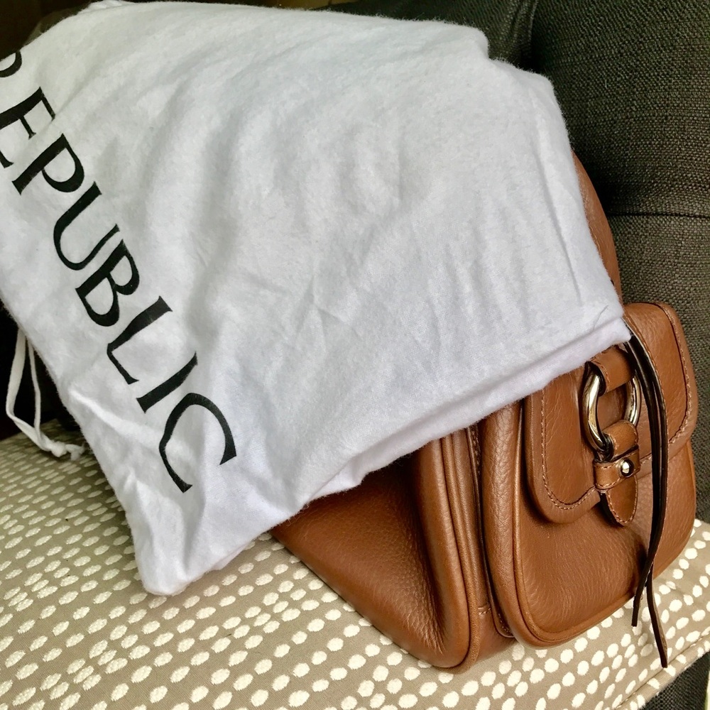 !! Closet Closing !! Coach Collabo Bedford Satchel