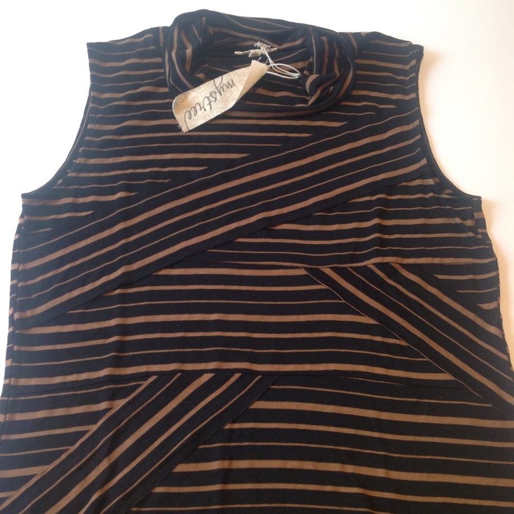 NWT Mystree Black and Tan Stripe Shell