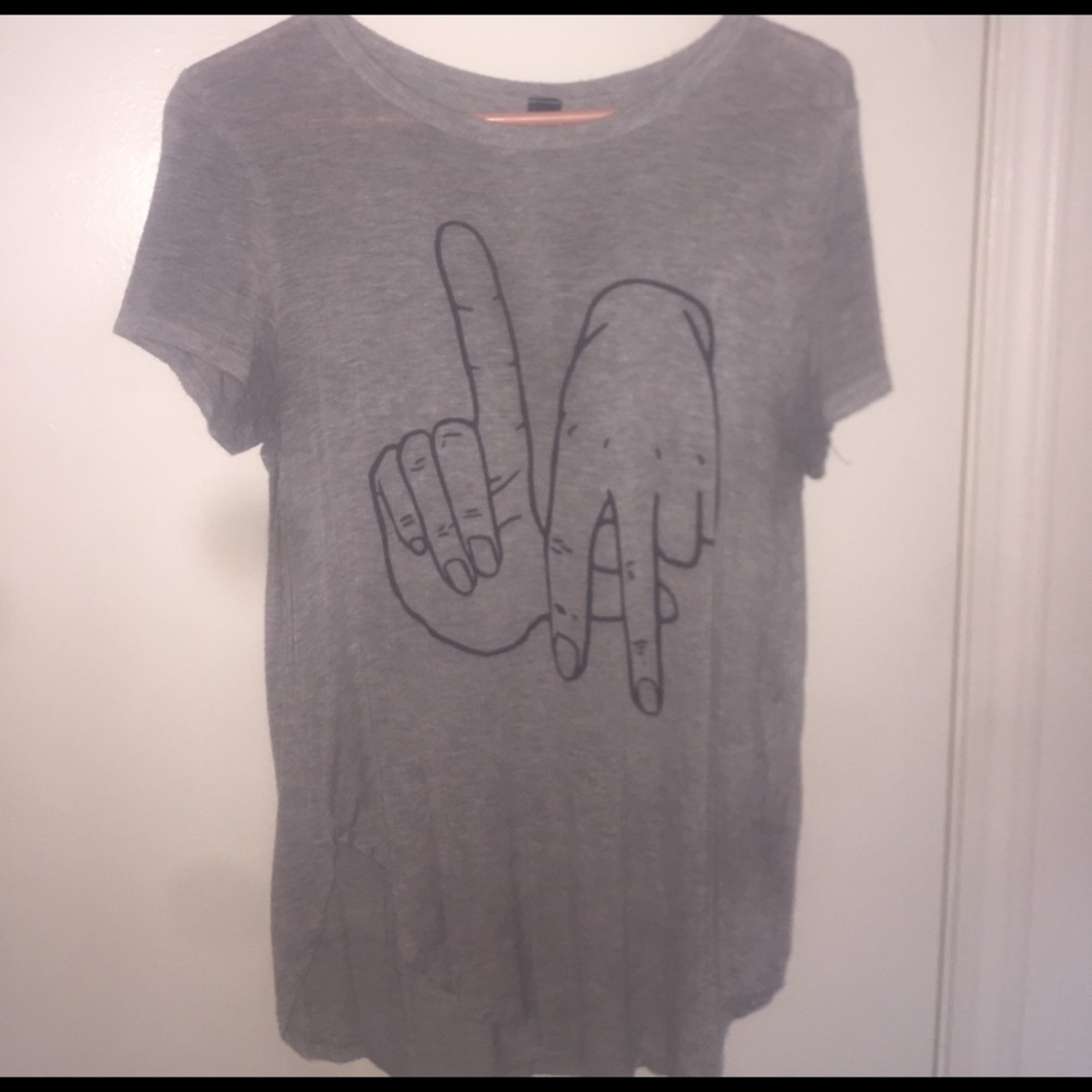 Grey tee