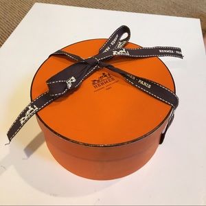 Hermes box