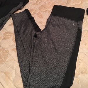 Danskin now leggings