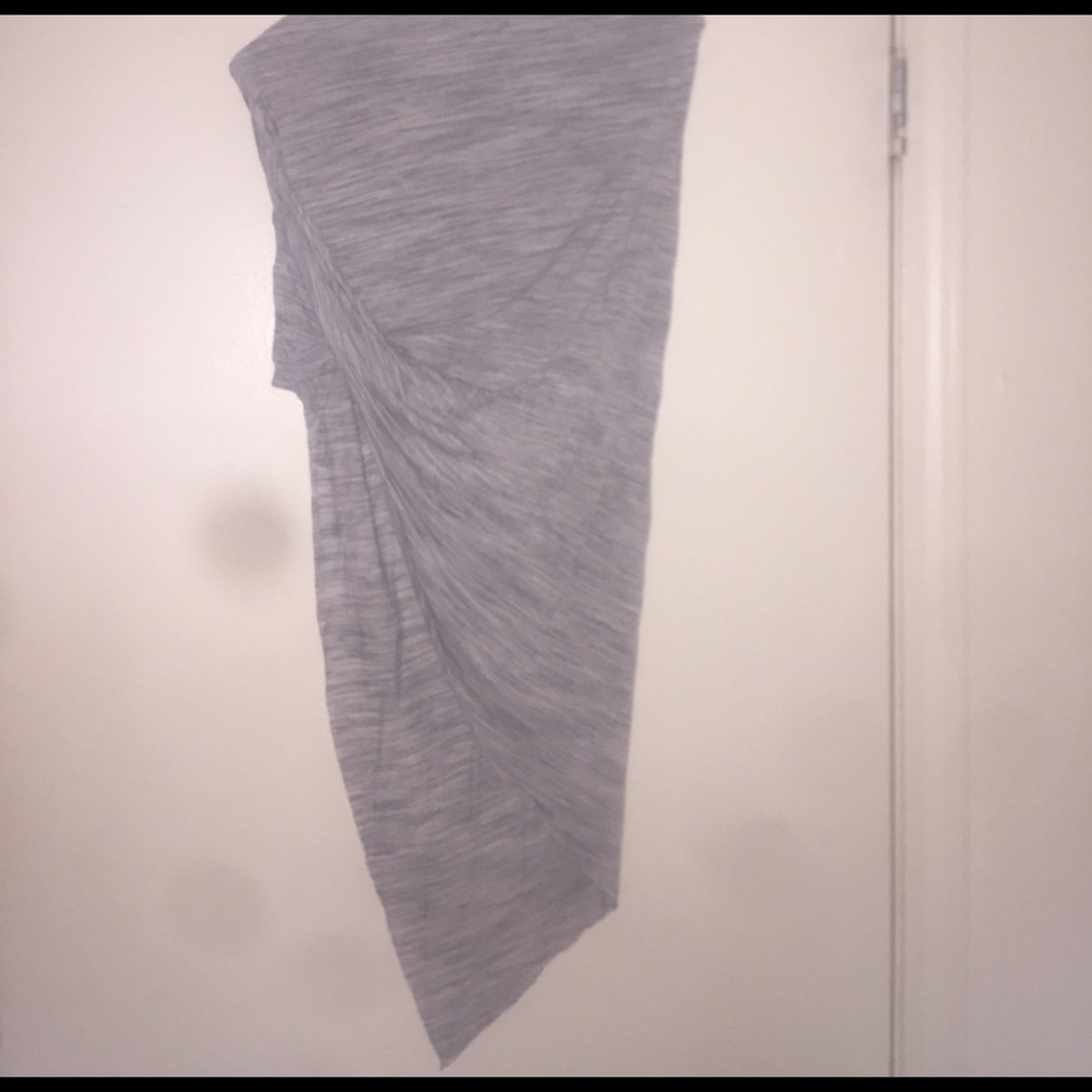 Grey skirt