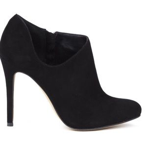 Sole Society Helena bootie