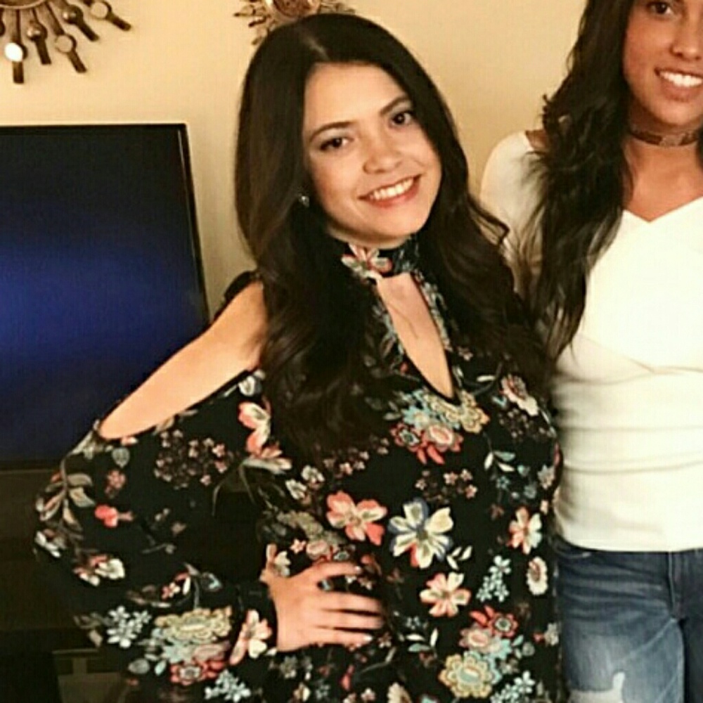 Meet your Posher, Lauren