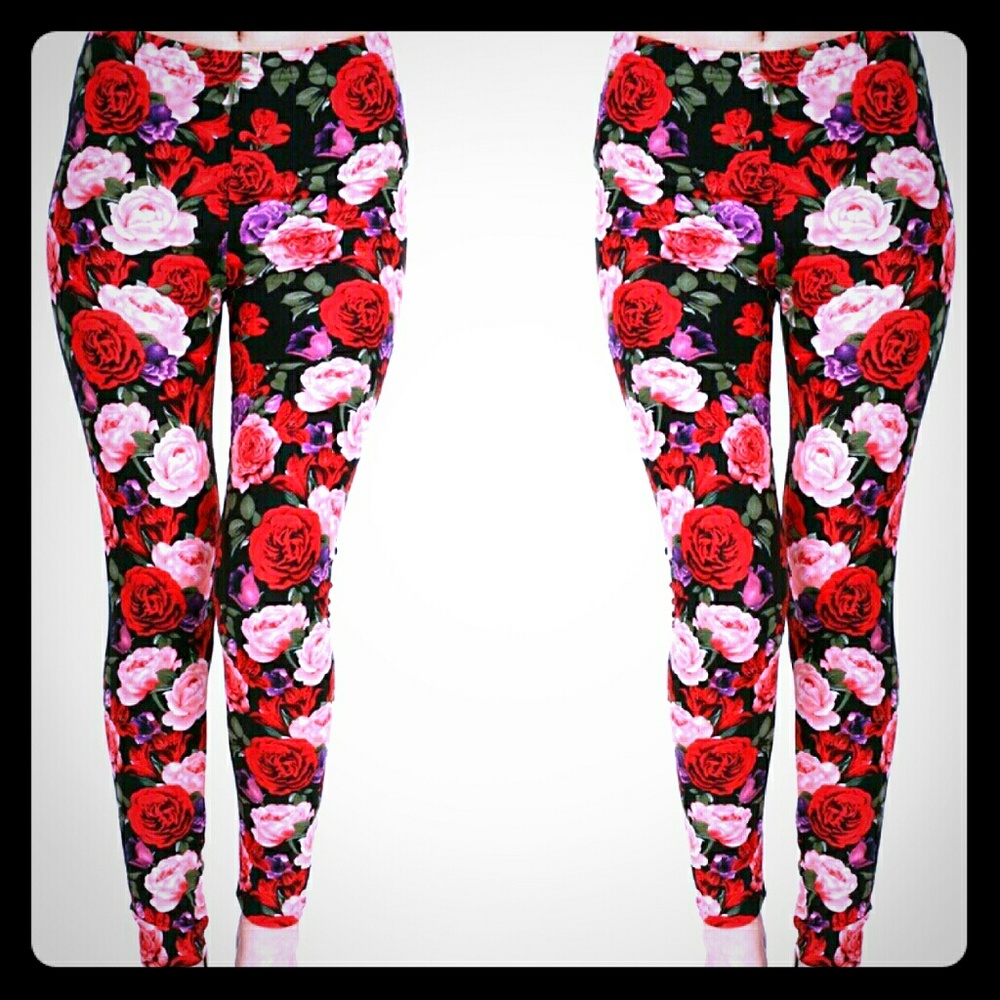 Women’s Red Floral Print Leggings - Picture 4 of 4