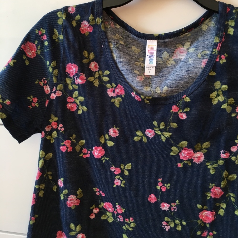Lularoe Classic T floral print