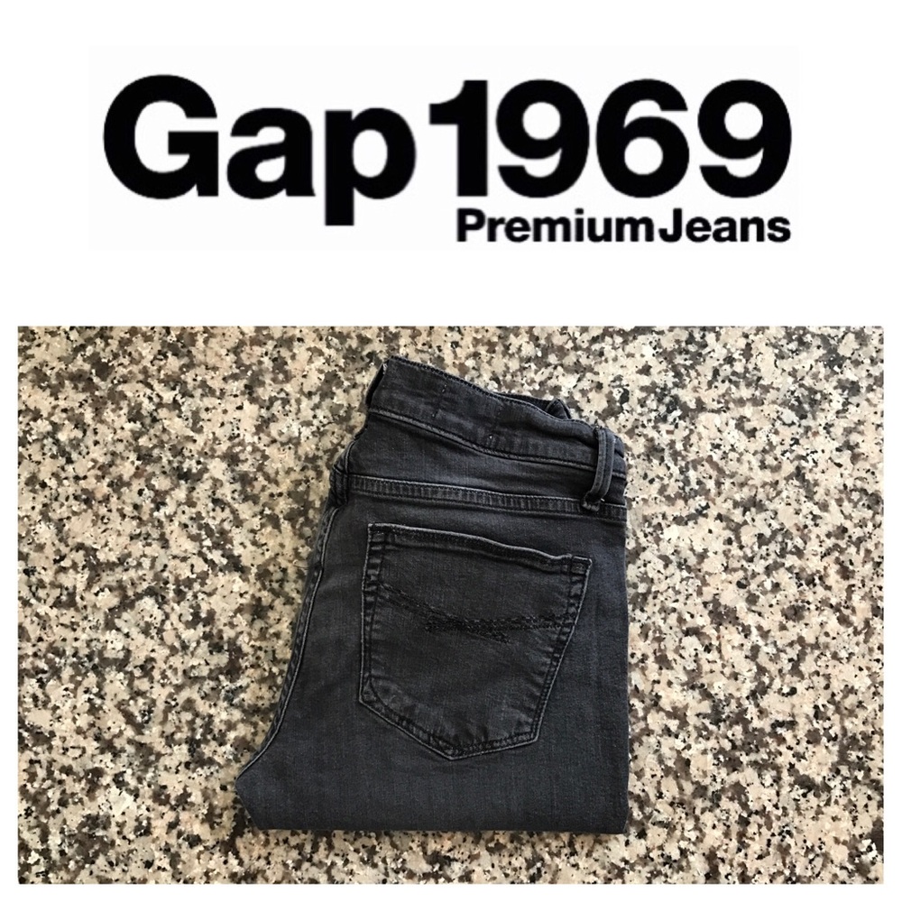 GAP 1969 faded black legging jean