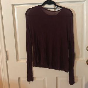 Brandy Melville- O/S Burgundy Light Sweater