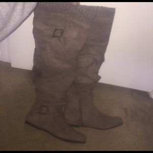 Brown boots