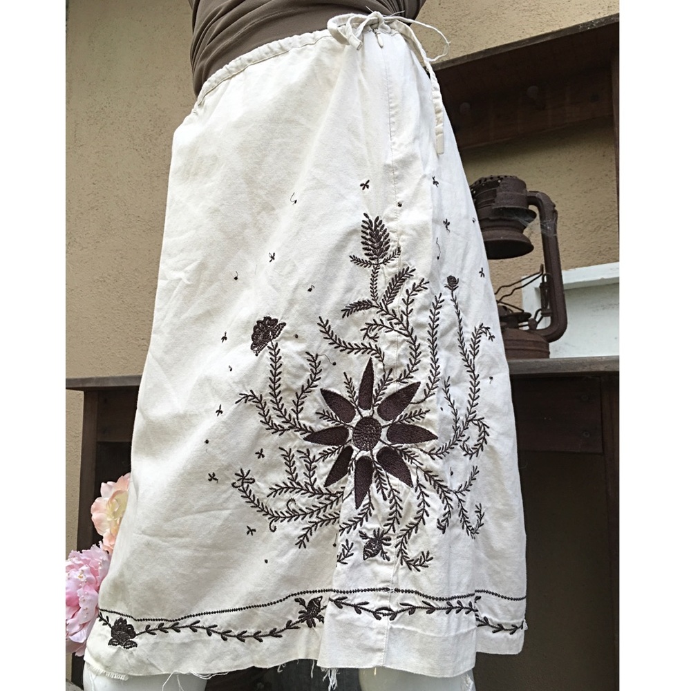 EMBROIDERED Tie Waist Raw Hem Skirt prAna