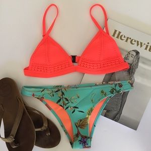 Triangl swim suit