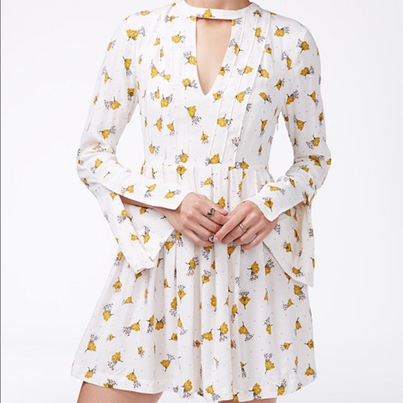 Free People Dresses & Skirts - Free People Tegan Printed Cutout Mini Dress Sz 4,6