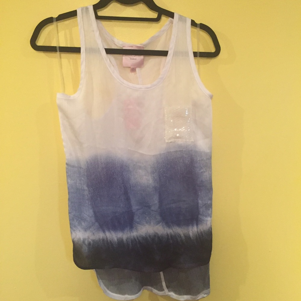 Romeo & Juliet Couture sz M hi/lo tank