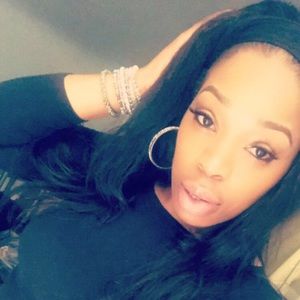 Meet your Posher, Alissa