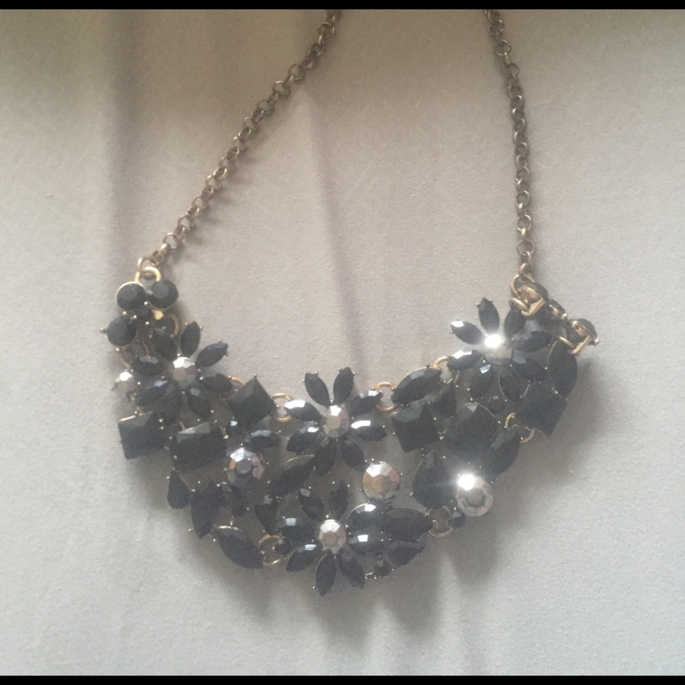 Floral necklace