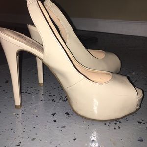 Guess High Heels