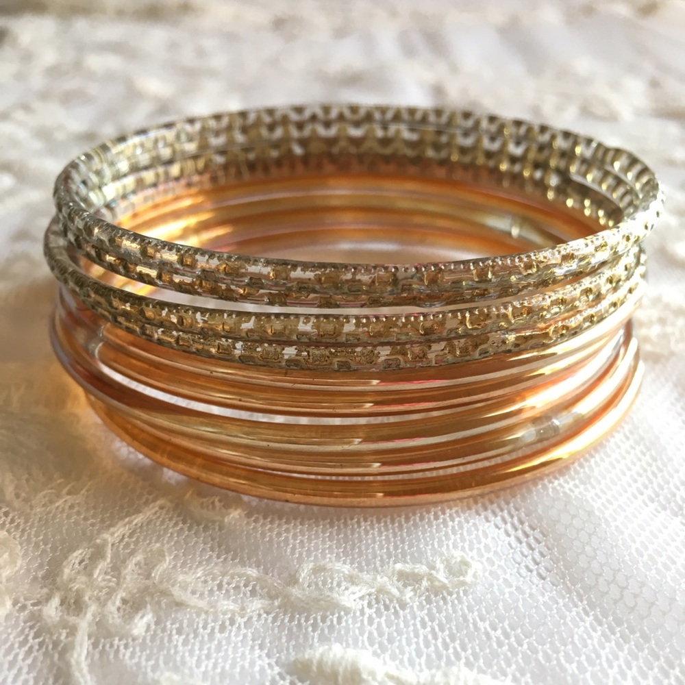 Glass Bangle Set