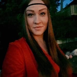 Meet your Posher, Erica