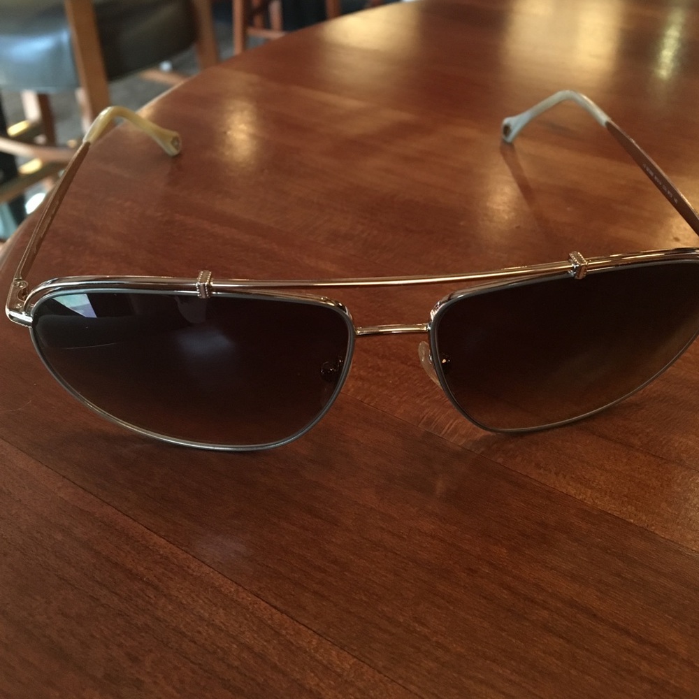 Meet your Posher, Ted