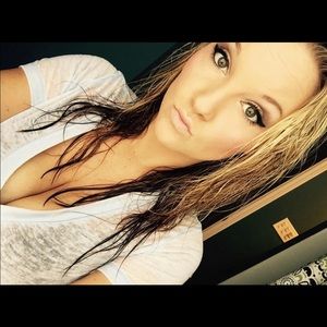 Meet your Posher, Lidia