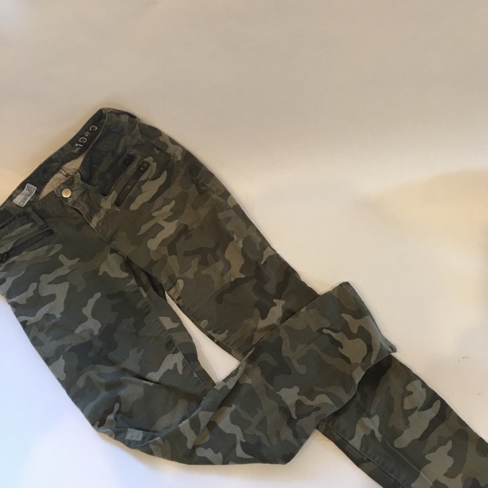 Army Camouflage Skinny Jeans