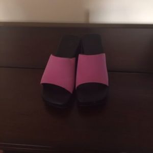 Mootsies Tootsies Pink Slide On